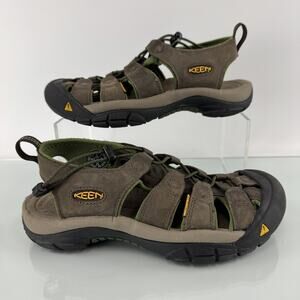 Keen Men's Sandals Shoes Newport H2 Waterproof Size 7 US Brown Sport Athletic
